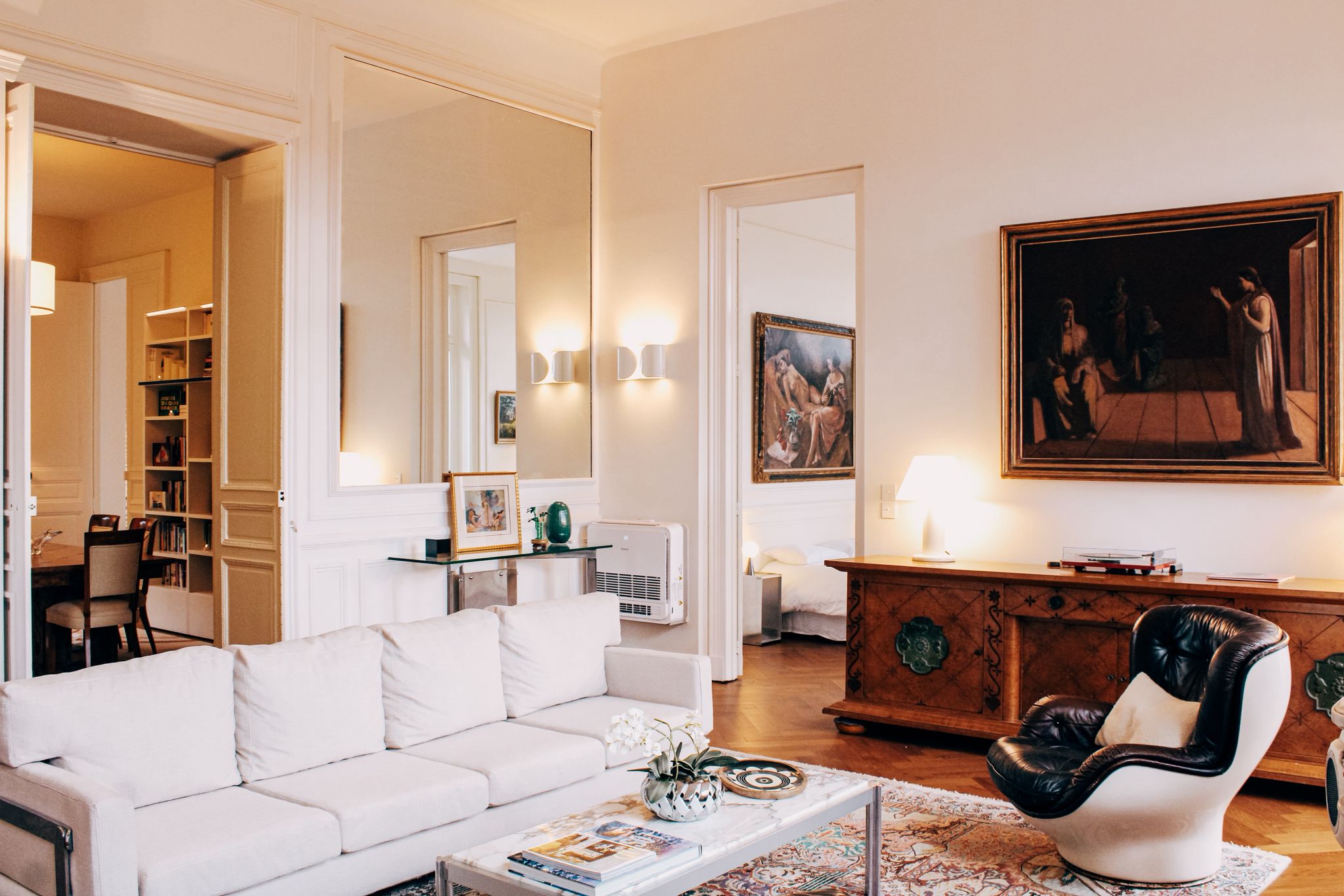 Living room enfilade view